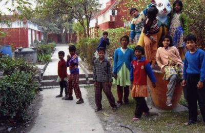 Von Keiler unterstütztes SOS-Kinderdorf in Indien